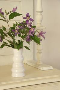 vase blanc gres